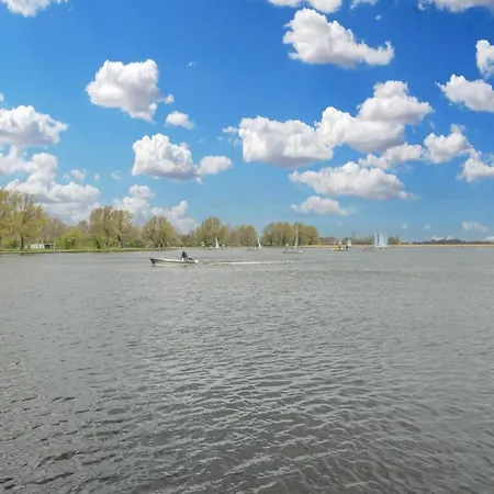 度假居 Meerzicht 70 - Aan Het Water! Uitgeest