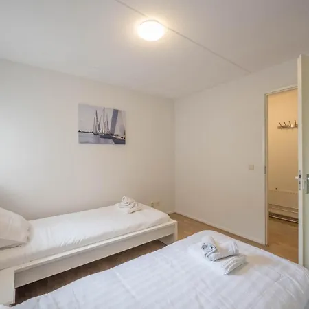 Meerzicht 70 - Vakantiehuis Aan Het Water! * Uitgeest