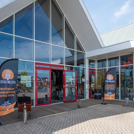 Meerzicht 70 - Aan Het Water! Vakantiehuis