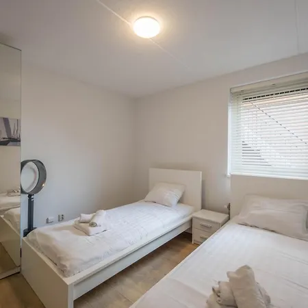 Casa vacanze Meerzicht 70 - Aan Het Water!